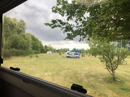 Einem Ort wurde ein Foto hinzugefügt