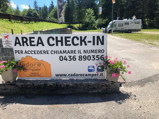 Aggiunta una foto a una posizione