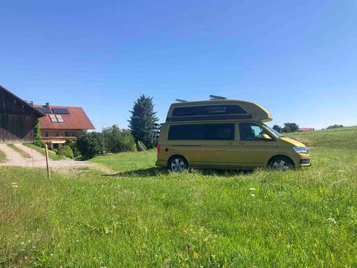 Einem Ort wurde ein Foto hinzugefügt