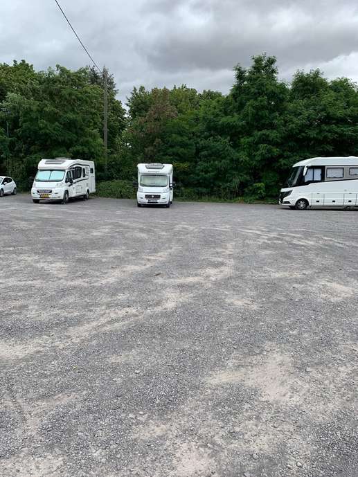 Einem Ort wurde ein Foto hinzugefügt