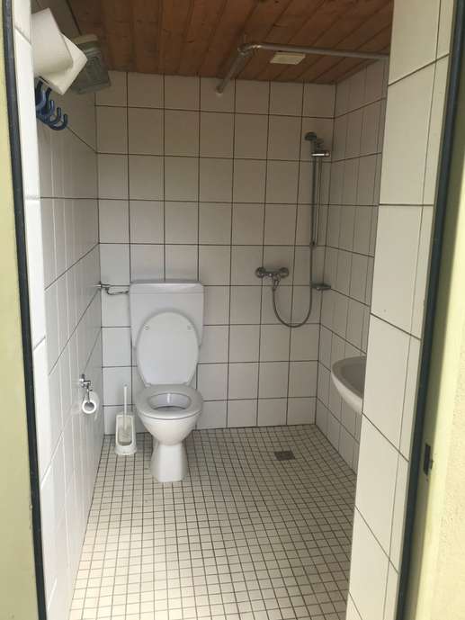 Einem Ort wurde ein Foto hinzugefügt