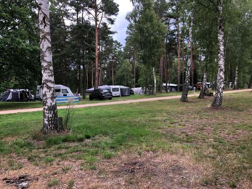 Einem Ort wurde ein Foto hinzugefügt