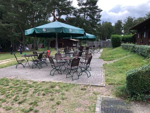 Einem Ort wurde ein Foto hinzugefügt