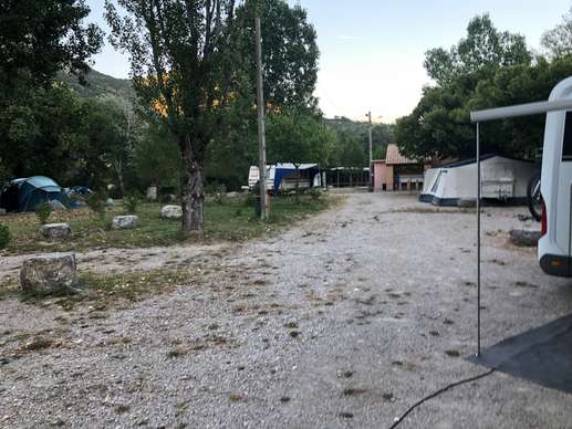 Ajout d'une photo à un emplacement