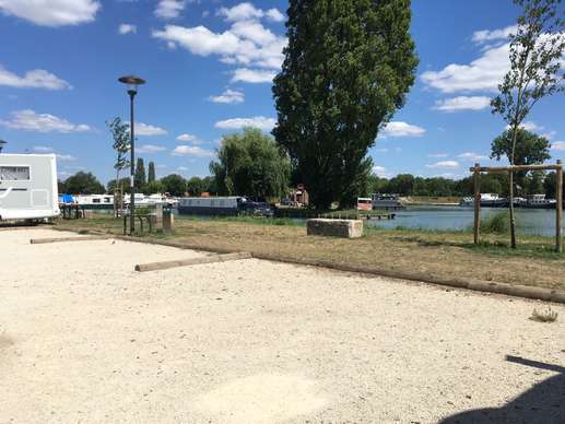 Added a photo to a location
