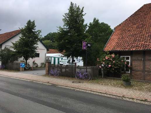 Einem Ort wurde ein Foto hinzugefügt