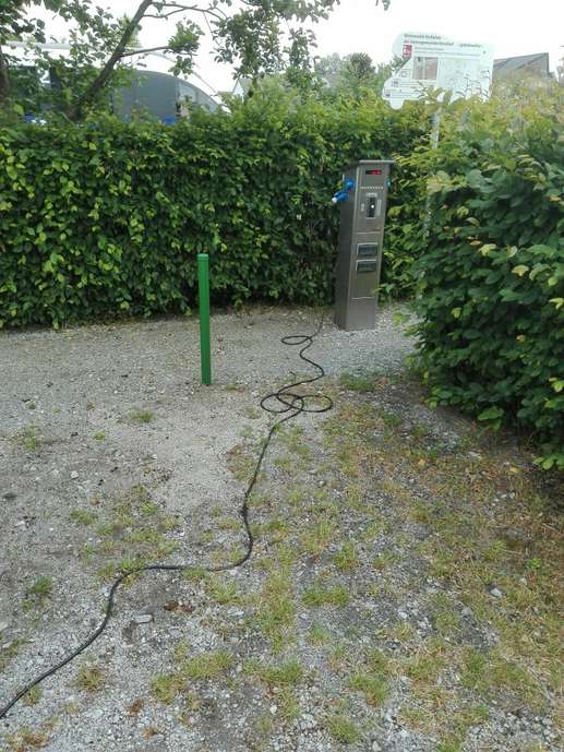 Einem Ort wurde ein Foto hinzugefügt
