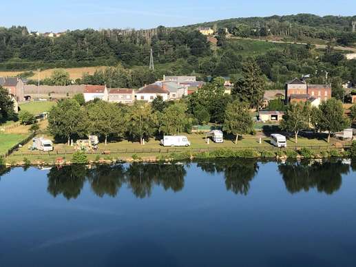 Een foto toegevoegd aan een locatie