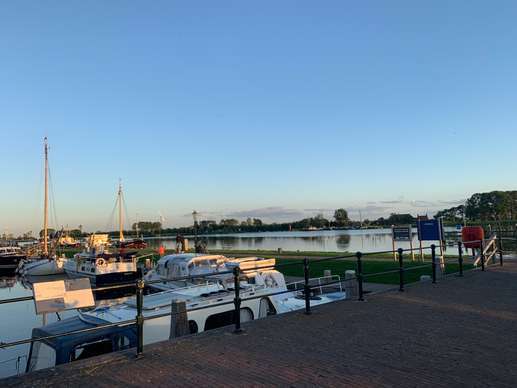 Added a photo to a location