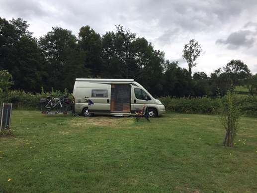 Een foto toegevoegd aan een locatie
