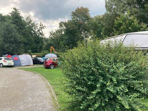 Einem Ort wurde ein Foto hinzugefügt
