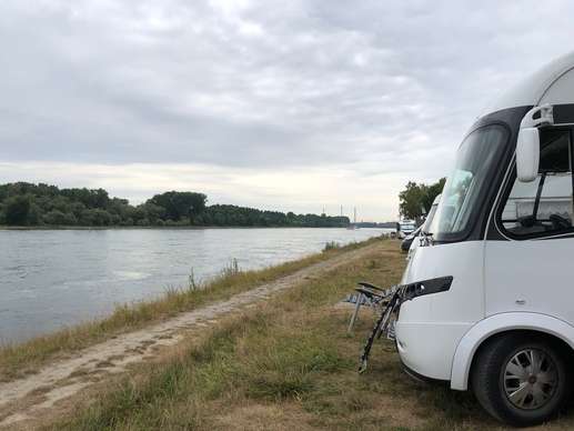 Een foto toegevoegd aan een locatie