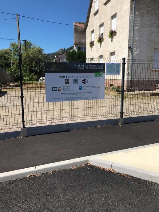 Ajout d'une photo à un emplacement