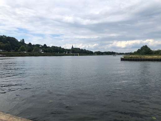 Added a photo to a location