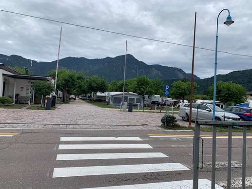 Added a photo to a location