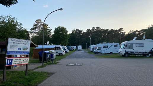 Einem Ort wurde ein Foto hinzugefügt