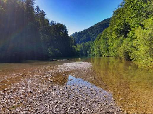 Added a photo to a location