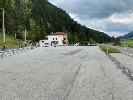 Added a photo to a location