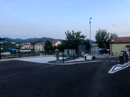 Added a photo to a location