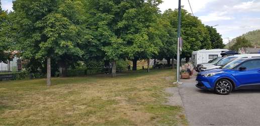 Added a photo to a location