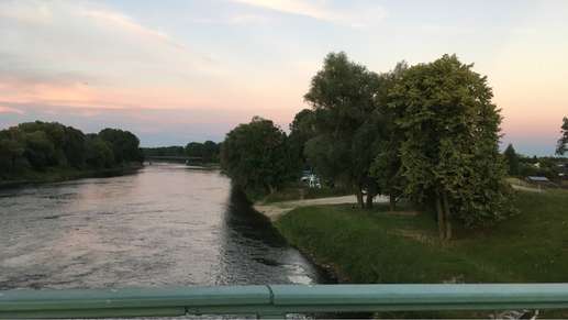 Einem Ort wurde ein Foto hinzugefügt