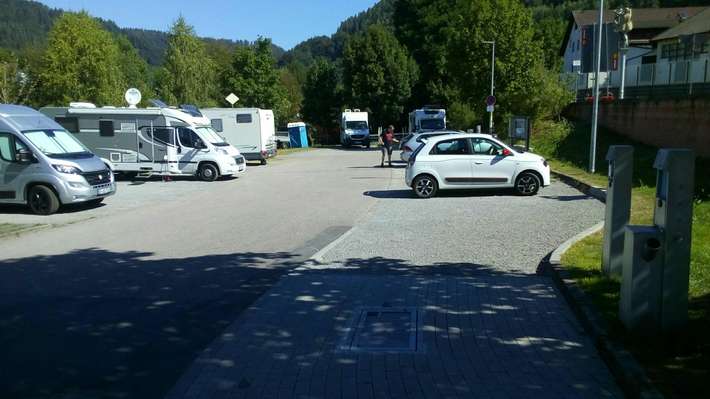 Wohnmobilstellplatz “Flösserwasen”