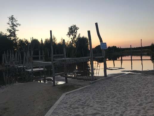 Added a photo to a location