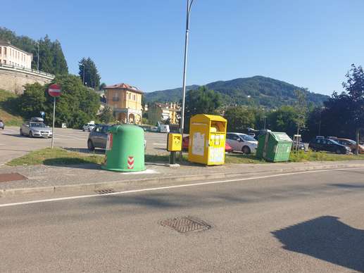 Added a photo to a location