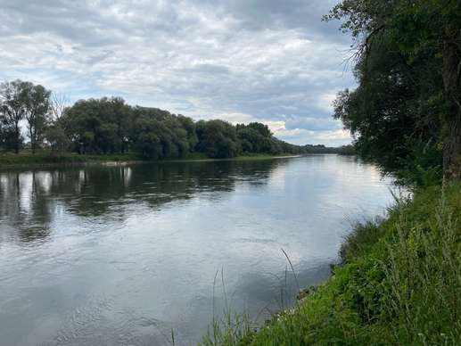 Einem Ort wurde ein Foto hinzugefügt