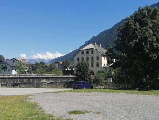 Added a photo to a location