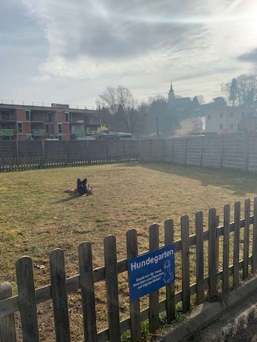 Einem Ort wurde ein Foto hinzugefügt