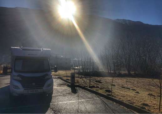 Einem Ort wurde ein Foto hinzugefügt