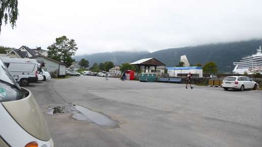 Added a photo to a location