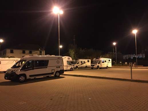 Aggiunta una foto a una posizione