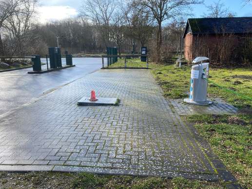 Einem Ort wurde ein Foto hinzugefügt