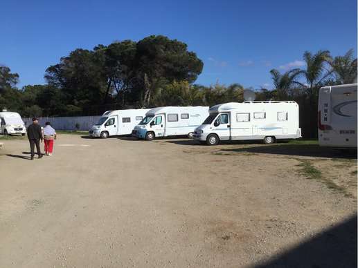 Einem Ort wurde ein Foto hinzugefügt