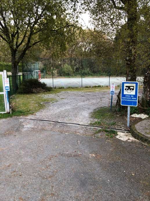Een foto toegevoegd aan een locatie