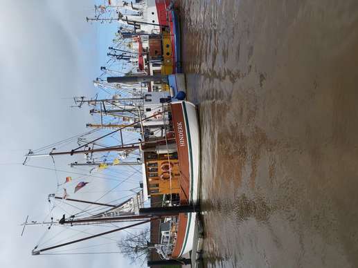 Added a photo to a location