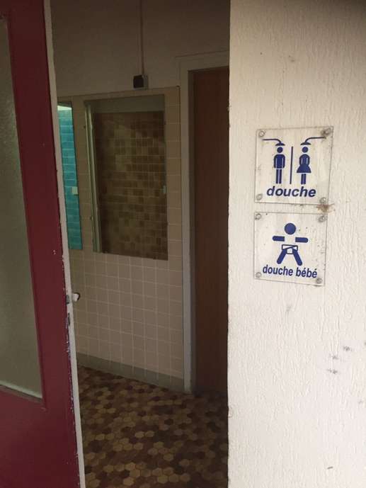 Einem Ort wurde ein Foto hinzugefügt