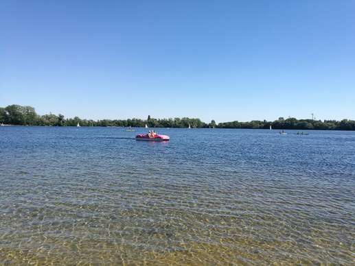 Added a photo to a location