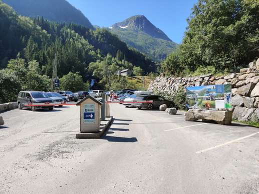 Ajout d'une photo à un emplacement