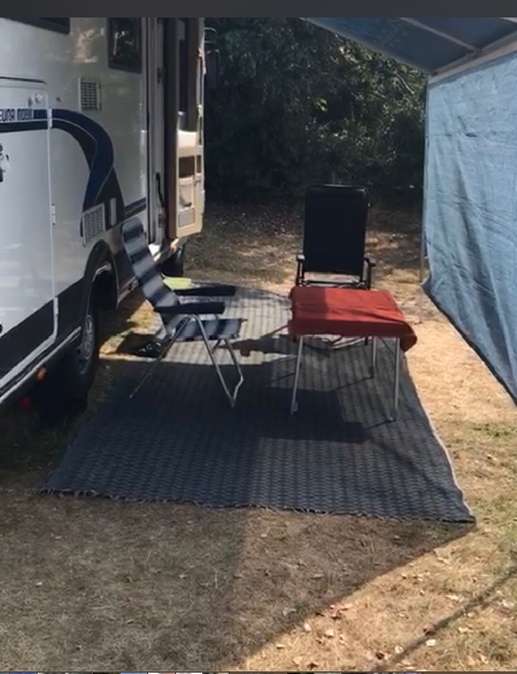 Einem Ort wurde ein Foto hinzugefügt