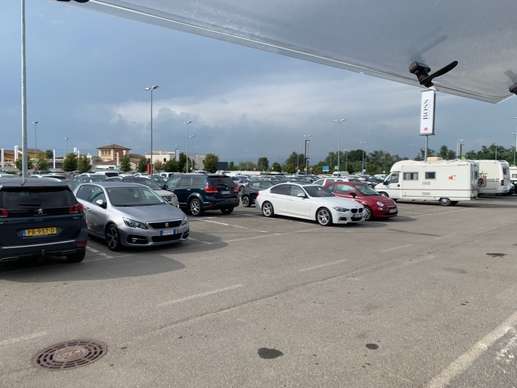 Added a photo to a location