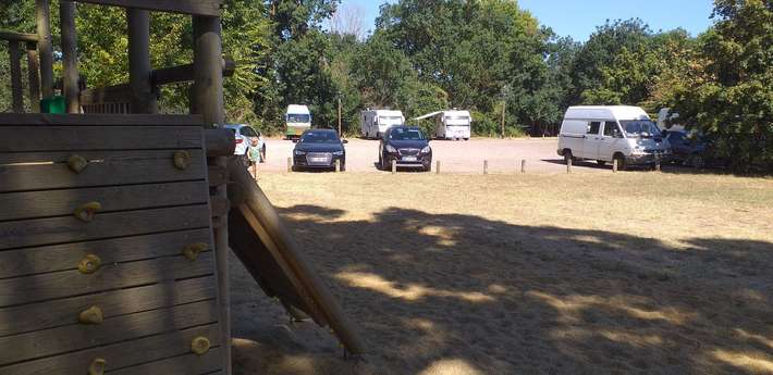 Parking La Ménitré