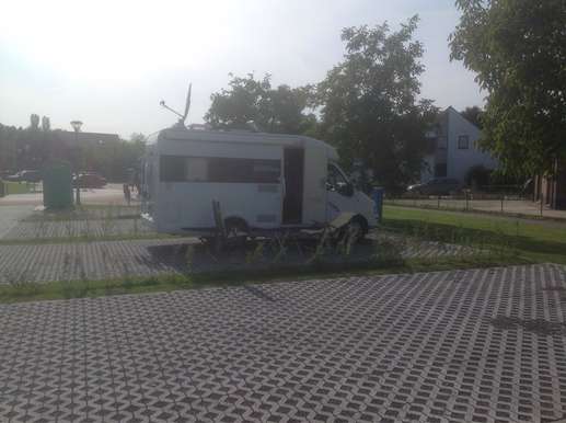 Einem Ort wurde ein Foto hinzugefügt