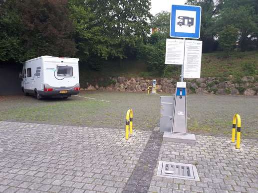 Einem Ort wurde ein Foto hinzugefügt