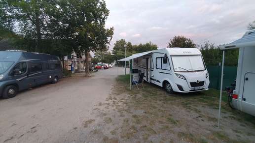 Een foto toegevoegd aan een locatie