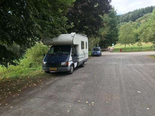 Einem Ort wurde ein Foto hinzugefügt