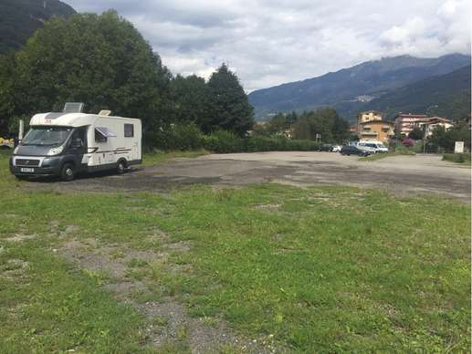 Een foto toegevoegd aan een locatie