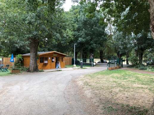 Added a photo to a location